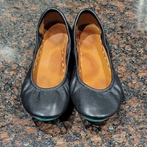 Women's Black Leather Ballet Flats-Tieks